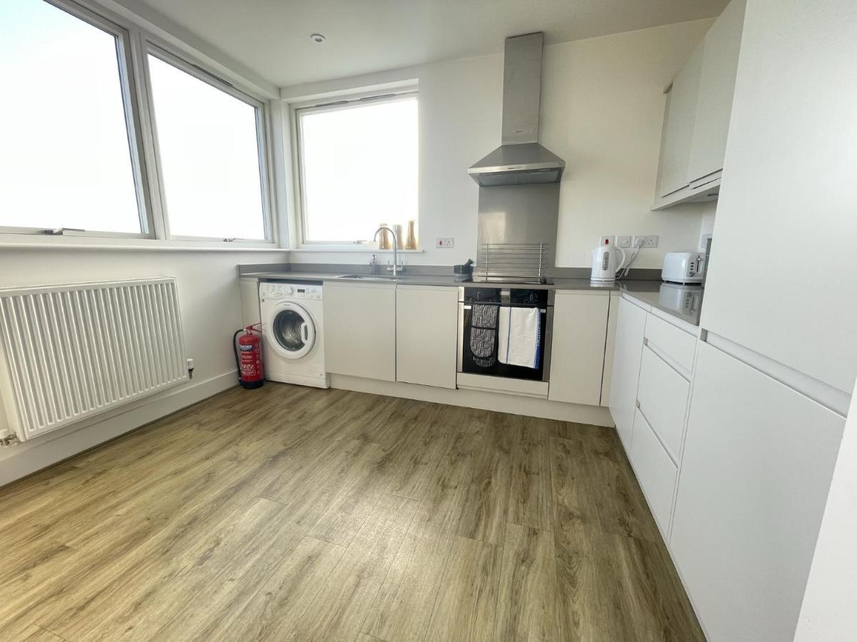 City Centre, Sleeps 7, Stunning Views & Parking, Interconnected Rooms Long Stay Work Contractor Leisure, Diamond Penthouse CBG Exterior foto