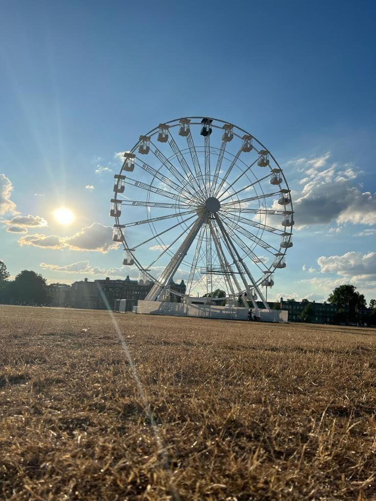 City Centre, Sleeps 7, Stunning Views & Parking, Interconnected Rooms Long Stay Work Contractor Leisure, Diamond Penthouse CBG Exterior foto
