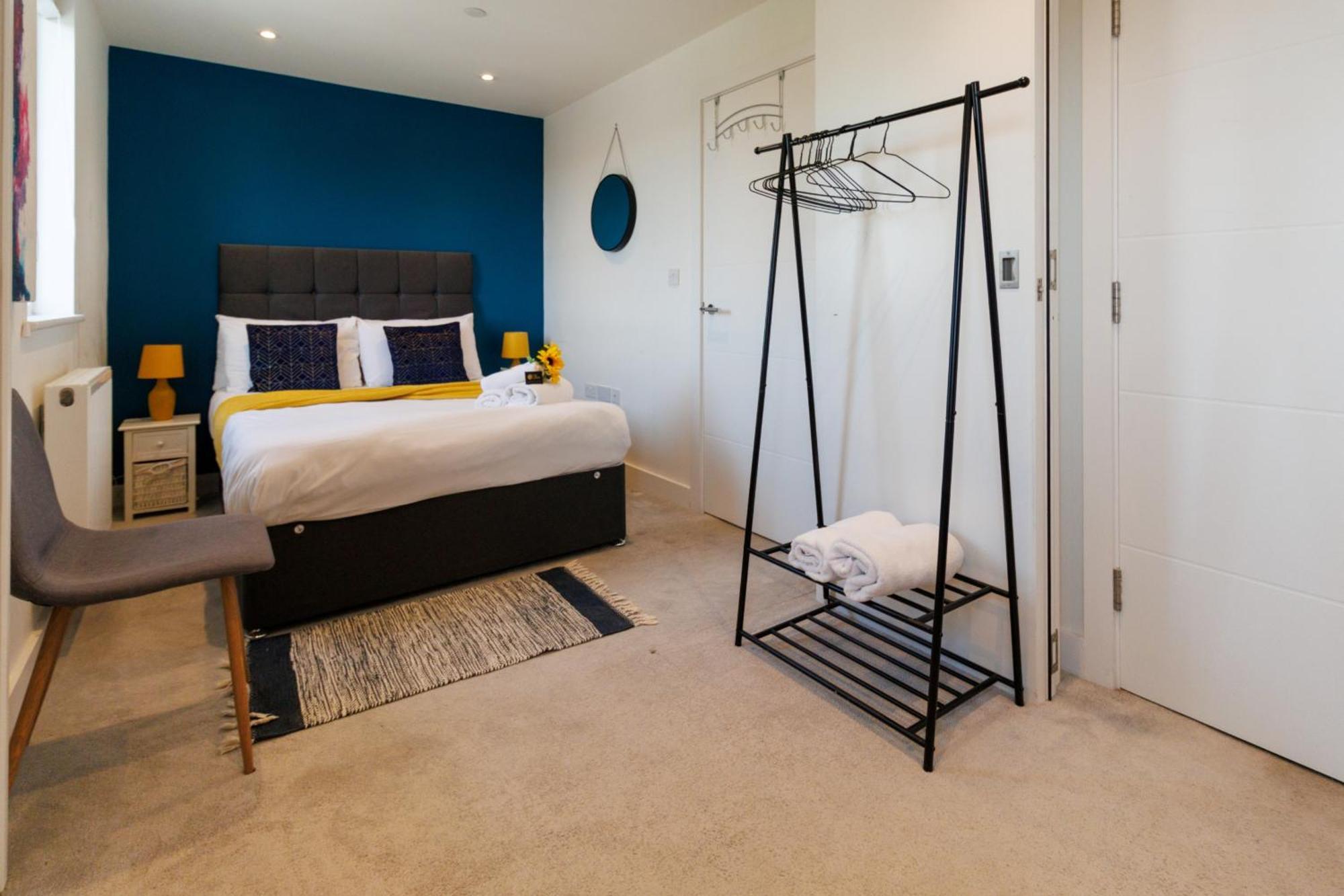 City Centre, Sleeps 7, Stunning Views & Parking, Interconnected Rooms Long Stay Work Contractor Leisure, Diamond Penthouse CBG Exterior foto